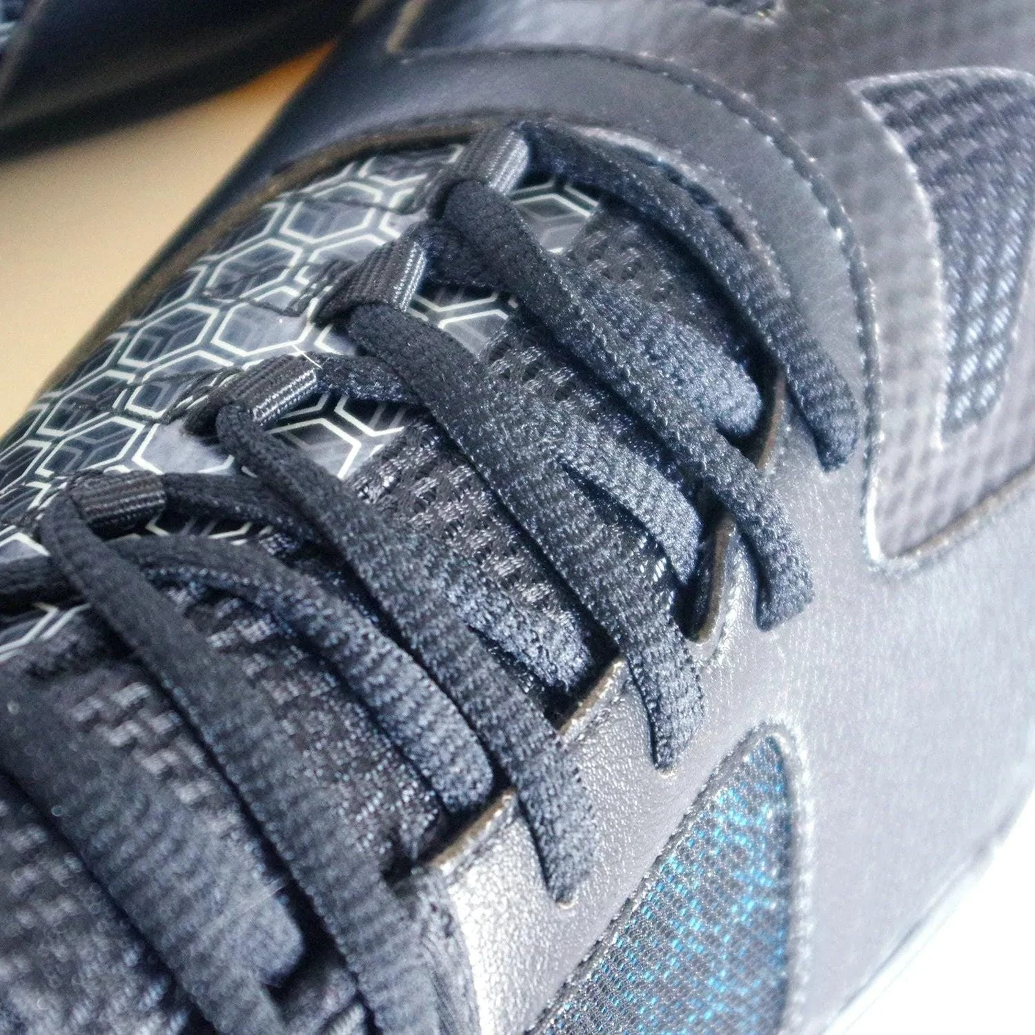 Karakal Super Pro Indoor Court Badminton Shoes - Black - Image 9