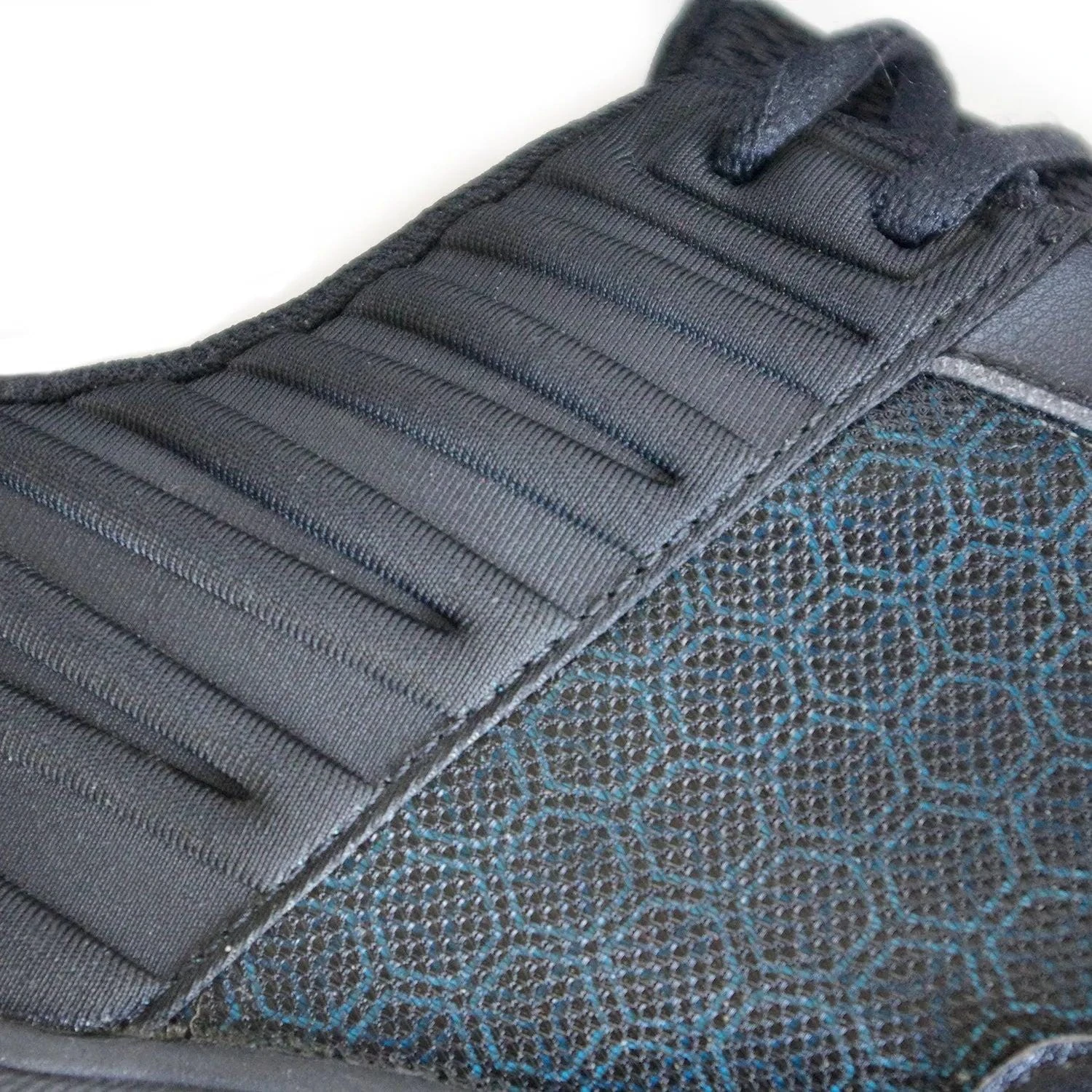 Karakal Super Pro Indoor Court Badminton Shoes - Black - Image 8